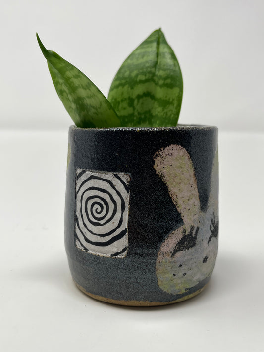 Wrought Iron Bunny Tea Cup